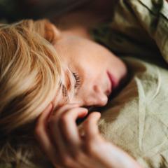 Thérapie comportementale contre l’insomnie : aussi efficace que les somnifères